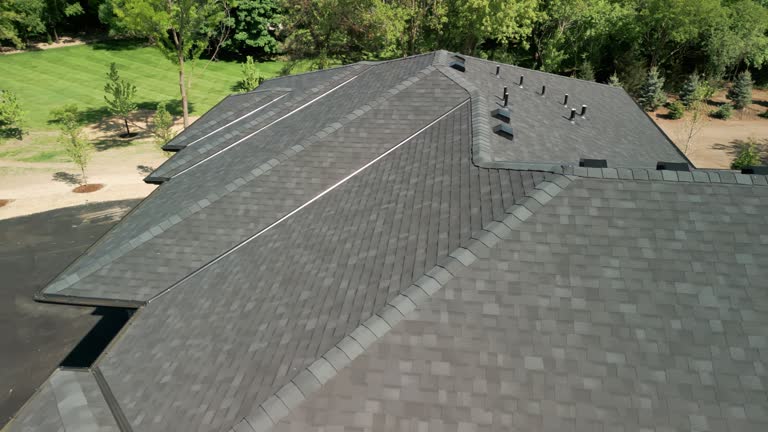 Asphalt Shingles Roofing in Roxana, IL